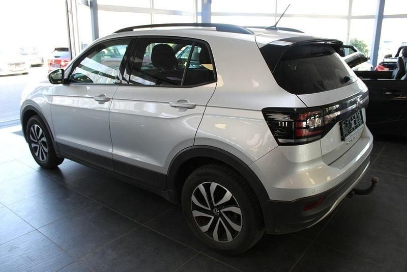 Gebraucht VW T-Cross Active 110 PS (80 kW) 2021 Reflex silber metallic SUV