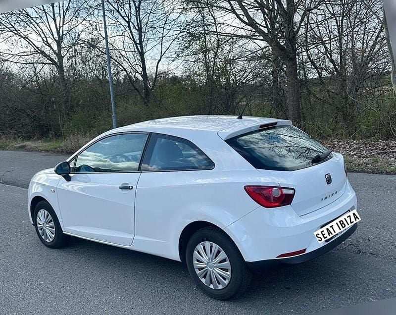 Gebraucht Seat Ibiza SC Style 69 PS (50 kW) 2010 Weiß Kleinwagen