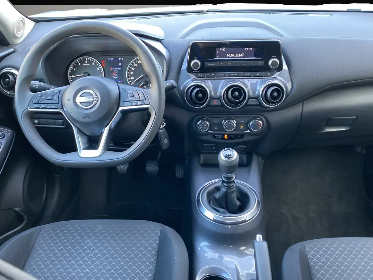 Gebraucht Nissan Juke Visia 114 PS (83 kW) 2023 Grau SUV