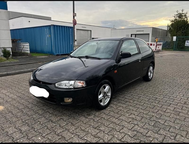 Schwarz Gebraucht 1997 Mitsubishi Colt Kleinwagen | 1.990 € (Teuer) - Bild 1/4