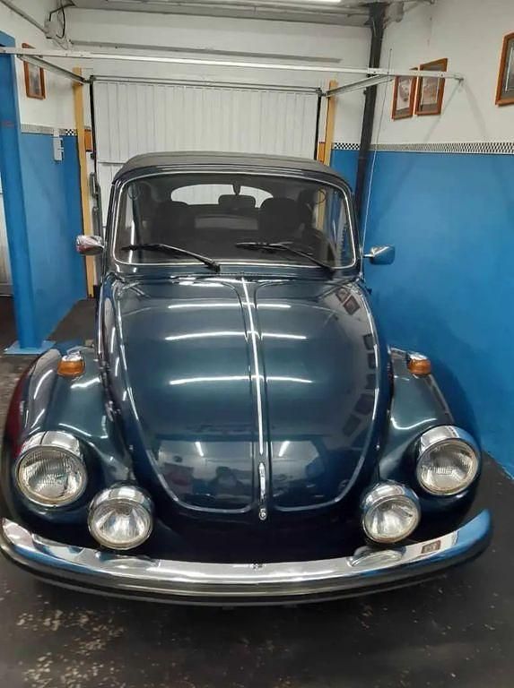 Schwarz Gebraucht 1973 VW Käfer Cabrio | 17.000 € - Bild 1/4
