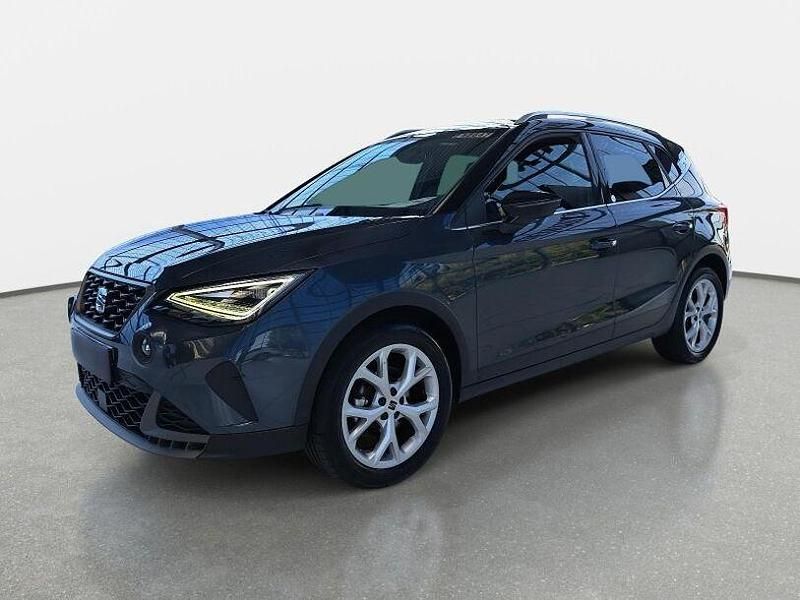 Gebraucht Seat Arona FR 95 PS (69 kW) 2023 Grau SUV