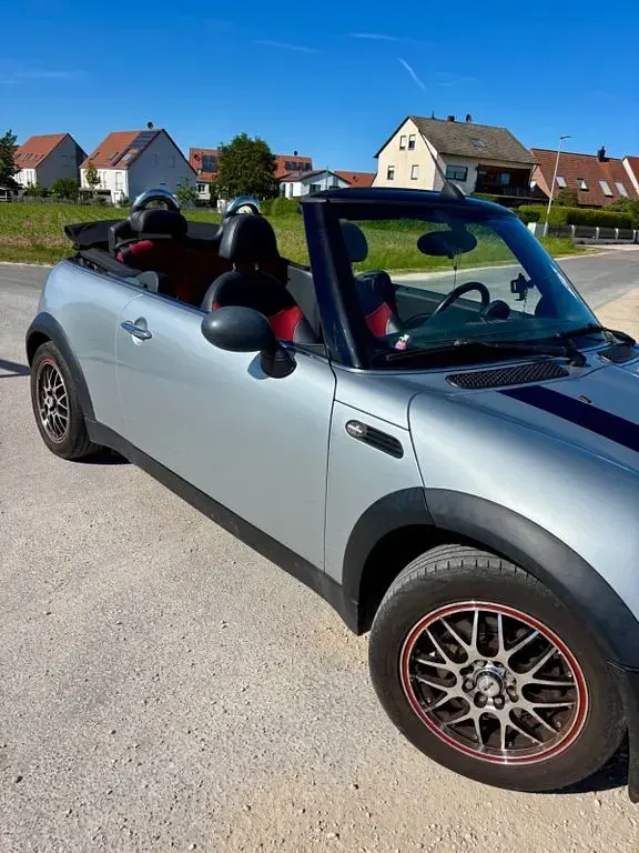 Gebraucht Mini One Cabriolet 90 PS (66 kW) 2004 Silber Cabrio