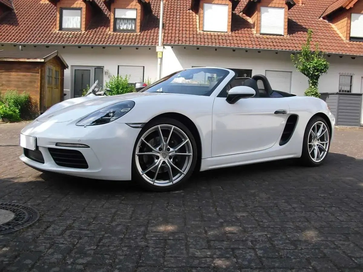 Gebraucht Porsche 718 Boxster 299 PS (219 kW) 2017 Weiß Cabrio