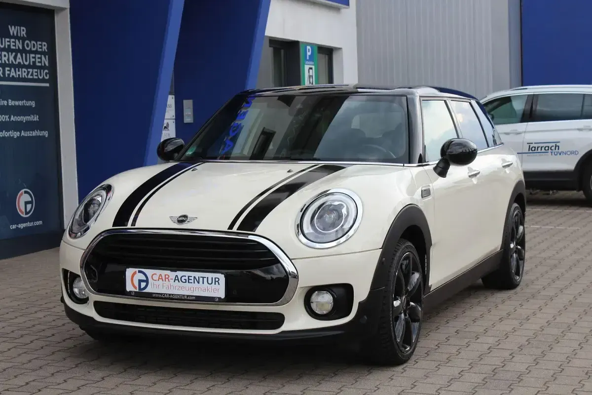 Gebraucht Mini Cooper Clubman 136 PS (100 kW) 2017 Weiß Kombi