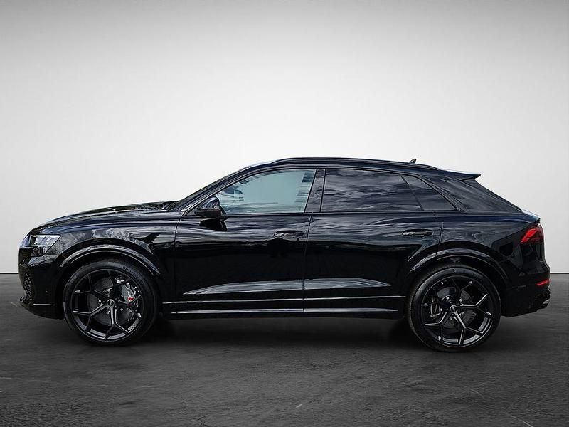 Nowe Audi RS Q8 Performance 640 KM (470 kW) 2026 Czarny SUV