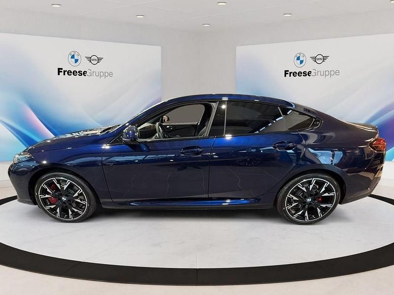 Neu BMW 223 Performance 218 PS (160 kW) 2025 Blau Coupé