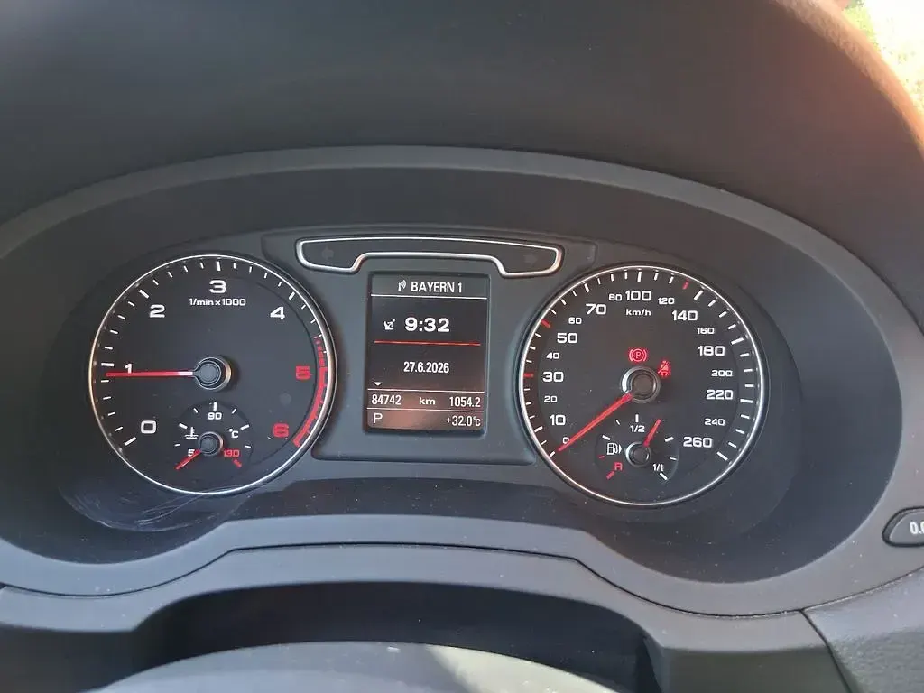 Gebraucht Audi Q3 Sport 177 PS (130 kW) 2012 Silber SUV