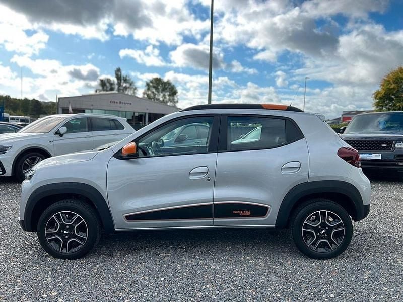 Gebraucht Dacia Spring Essentiel 33 kW (45 PS) 2023 Silber Kleinwagen