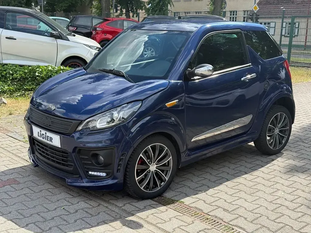 Gebraucht Ligier JS50 2019 Blau Kleinwagen
