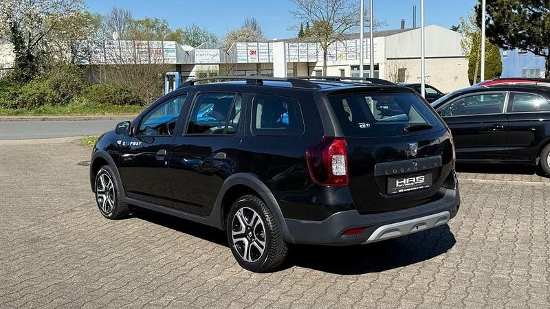 Gebraucht Dacia Logan MCV Stepway 90 PS (66 kW) 2020 Schwarz Kombi