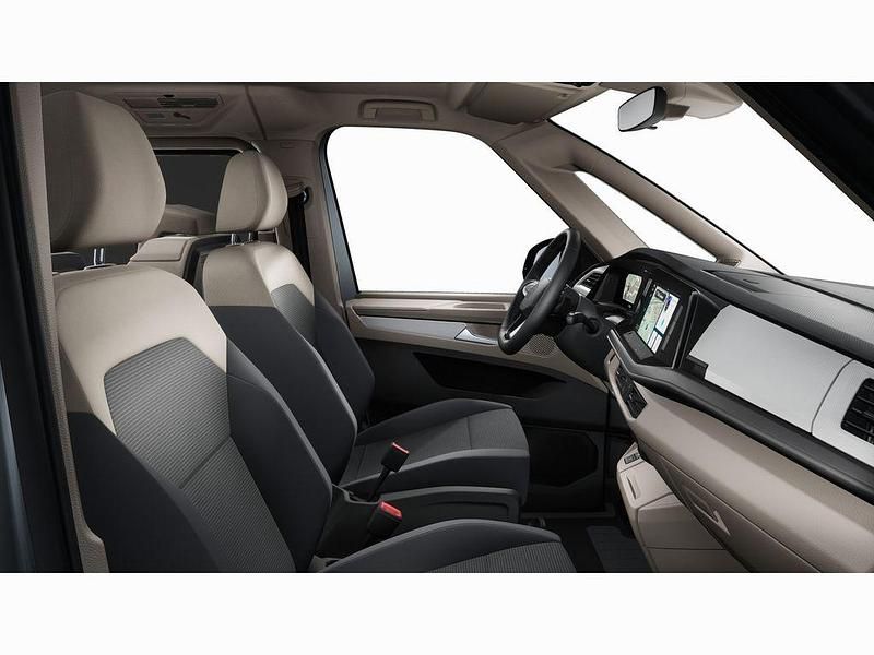 Gebraucht VW Multivan 204 PS (150 kW) 2024 Silber Van