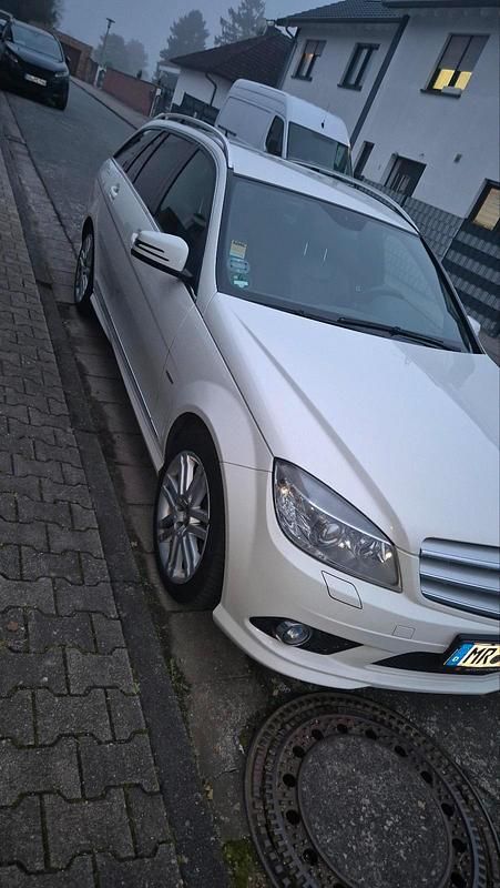 Weiß Gebraucht 2008 Mercedes C320 AMG Kombi | 6.300 € (Etwas zu teuer) - Bild 1/4