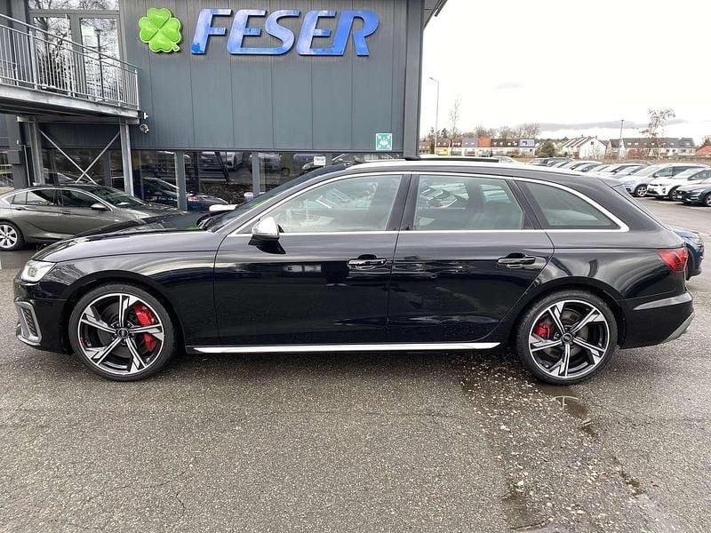 Gebraucht Audi S4 Ambiente 341 PS (250 kW) 2022 Mythosschwarz metallic Kombi