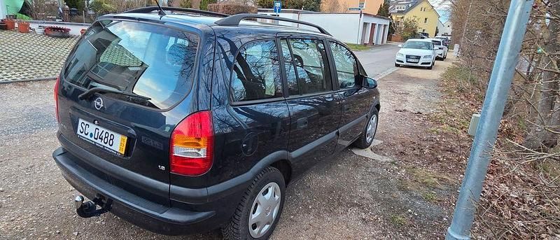 Gebraucht Opel Zafira 125 PS (91 kW) 2003 Van / Kleinbus