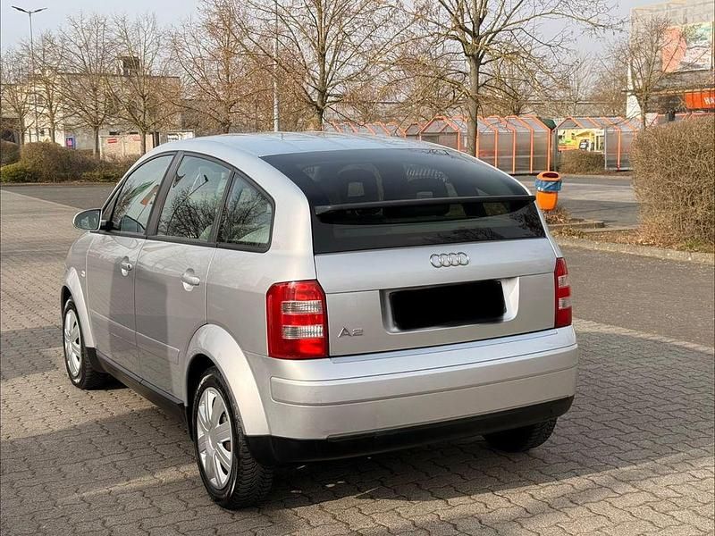 Gebraucht Audi A2 75 PS (55 kW) 2003 Silber Kleinwagen