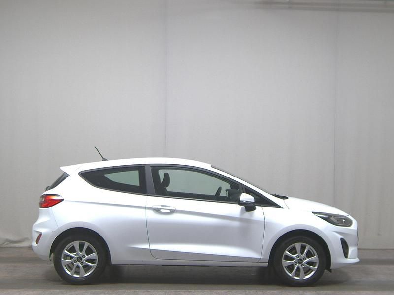 Weiss Gebraucht 2022 Ford Fiesta Cool & Connect Kleinwagen | 10.480 € (Guter Preis) - Bild 1/4