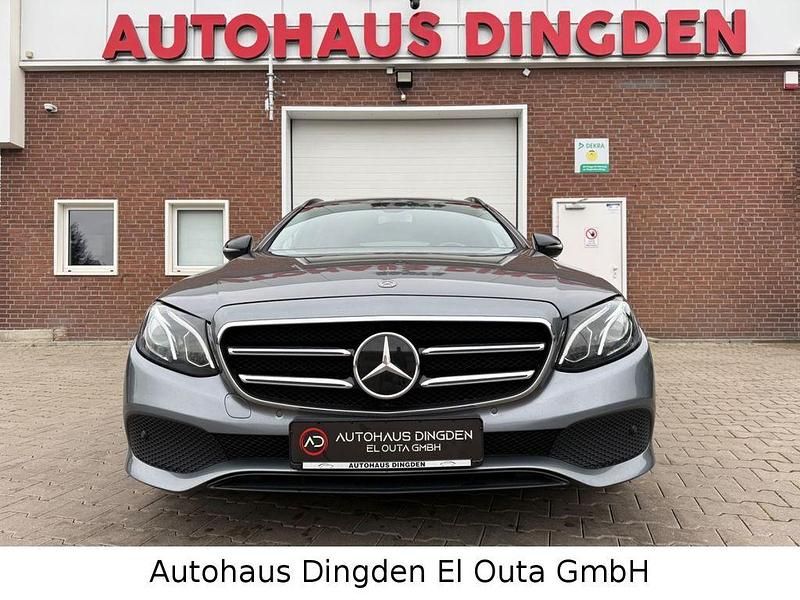 Gebraucht Mercedes E220 AMG line 194 PS (142 kW) 2017 Grau Kombi