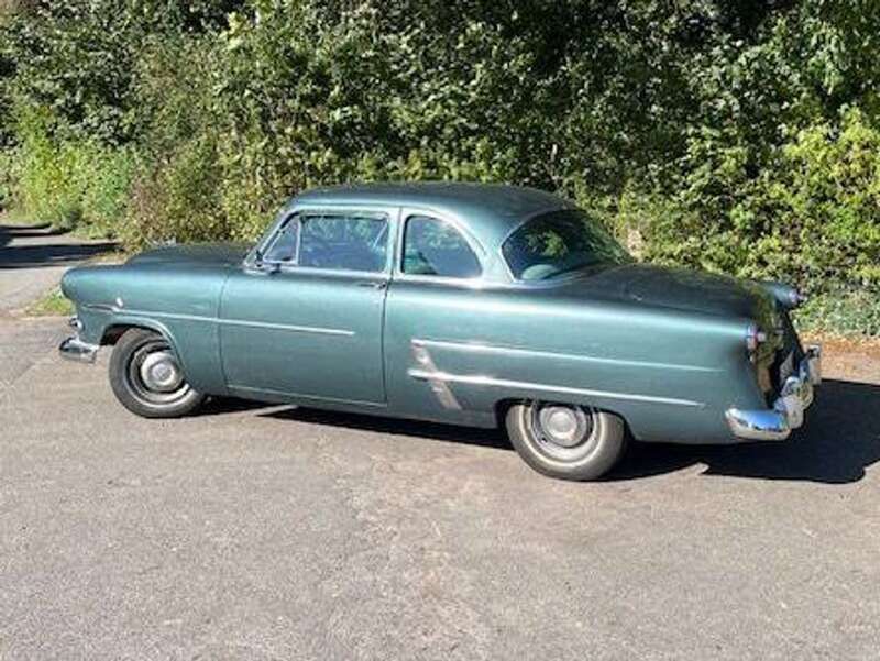 Grün Gebraucht 1953 Ford Customline Coupé | 15.500 € - Bild 1/4