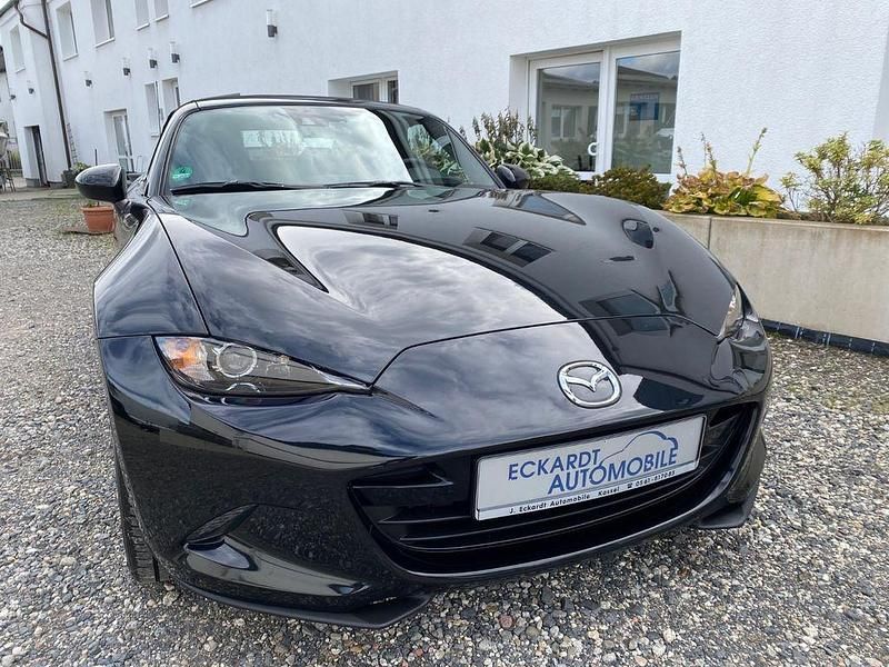 Schwarz Gebraucht 2017 Mazda MX5 Exclusive-Line Cabrio | 14.300 € (Fairer Preis) - Bild 1/4