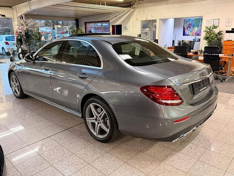 Second-hand Mercedes E300 194 CP (142 kW) 2019 Gri Berlinǎ