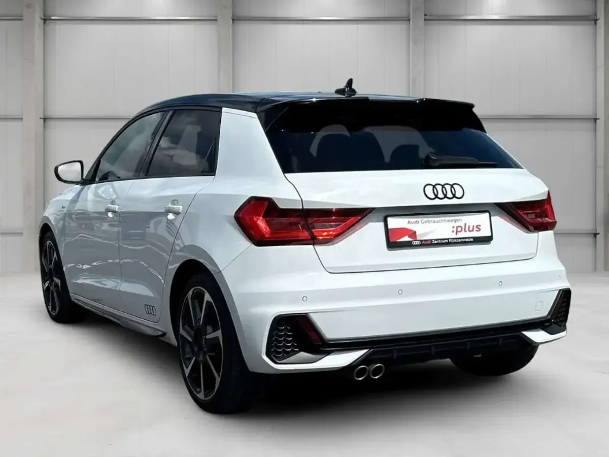 Gebraucht Audi A1 Sportback S-Line 207 PS (152 kW) 2023 Weiß Kleinwagen