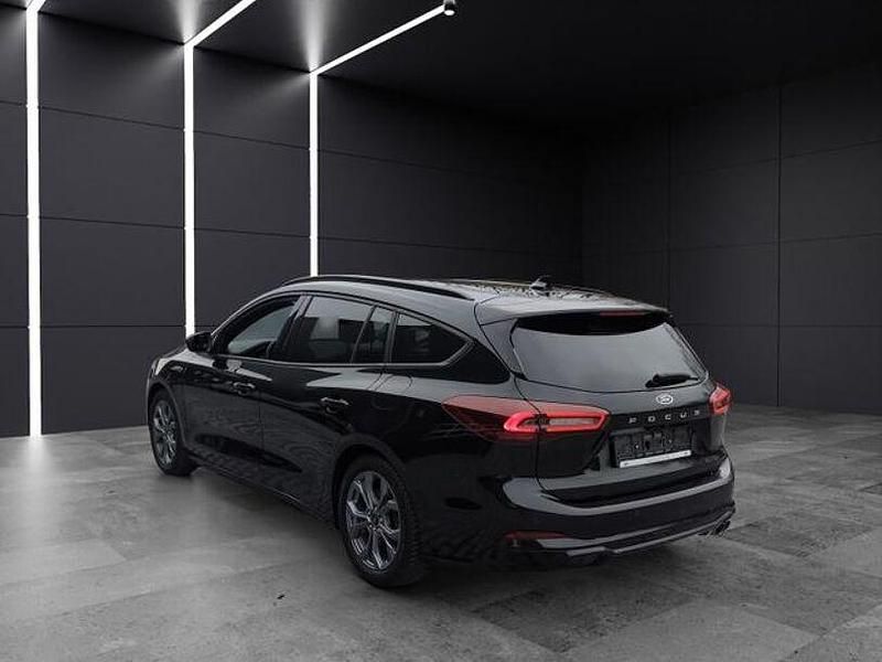 Gebraucht Ford Focus ST-Line X 155 PS (114 kW) 2024 Schwarz Kombi