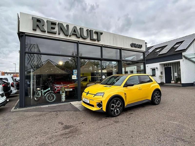 Pop yellow Gebraucht 2025 Renault R5 Urban Kleinwagen | 30.690 € (Etwas zu teuer) - Bild 1/4