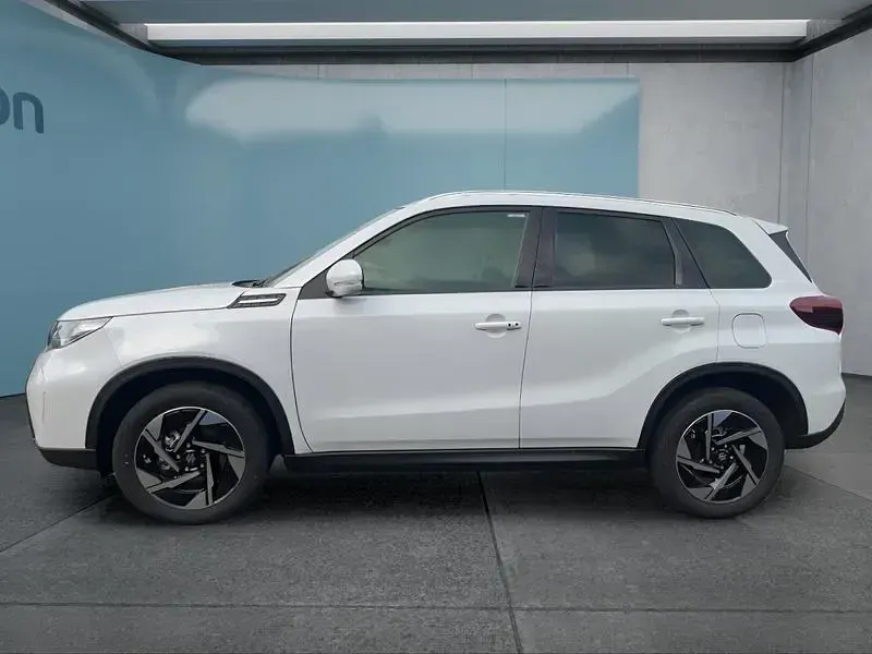 Neu Suzuki Vitara 116 PS (85 kW) 2025 Weiß SUV