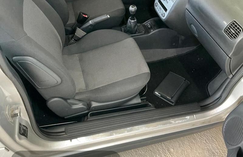 Gebraucht Opel Corsa Edition 80 PS (58 kW) 2006 Silber Limousine