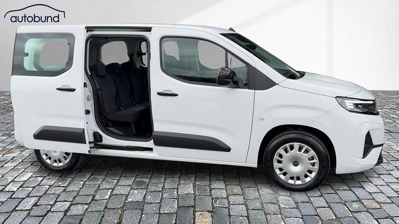 Neu Opel Combo Edition+ 110 PS (80 kW) 2026 Weiß Kombi
