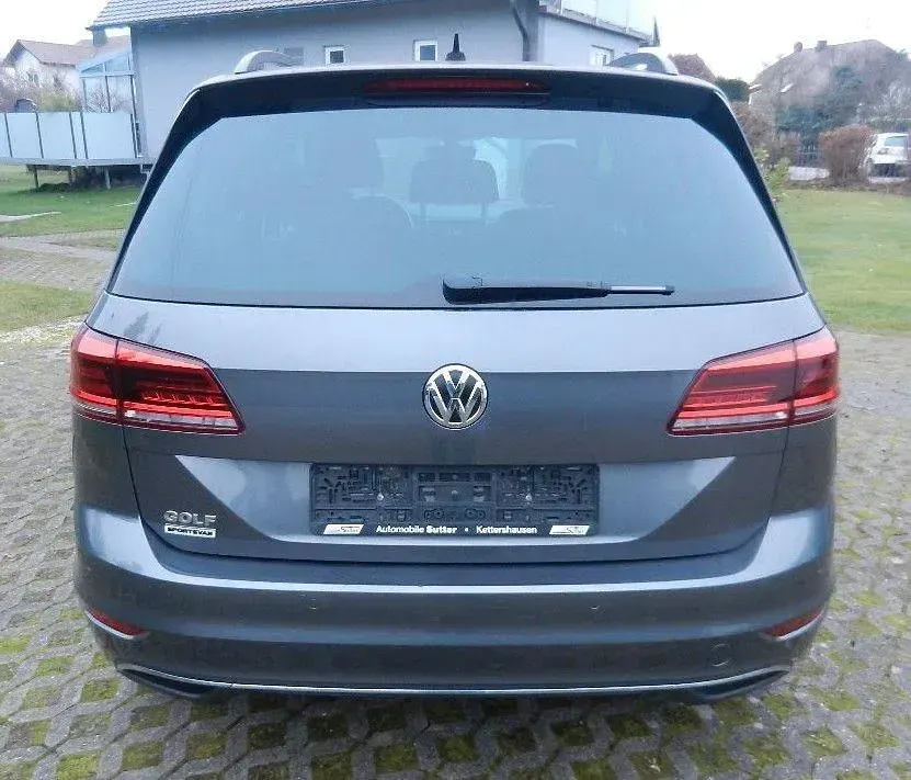 Gebraucht VW Golf Sportsvan Join 110 PS (80 kW) 2018 Grau Van / Kleinbus