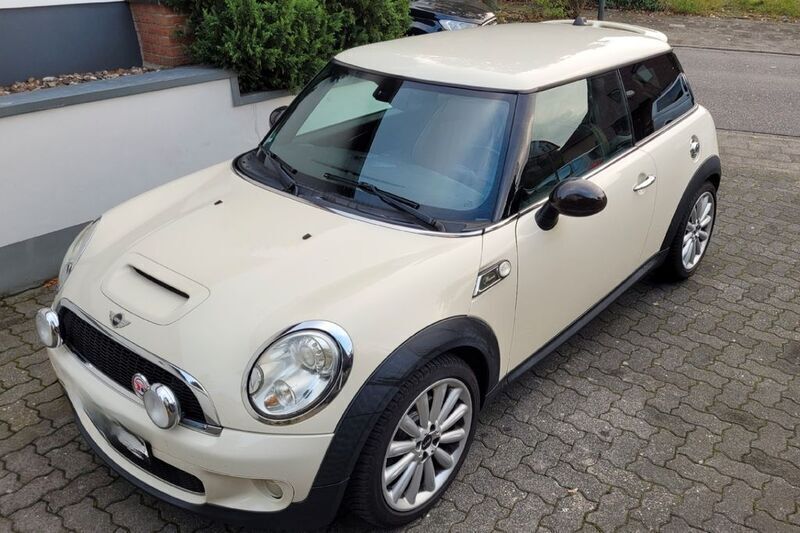 Weiß Gebraucht 2010 Mini Cooper S Kleinwagen | 8.500 € (Superpreis) - Bild 1/4