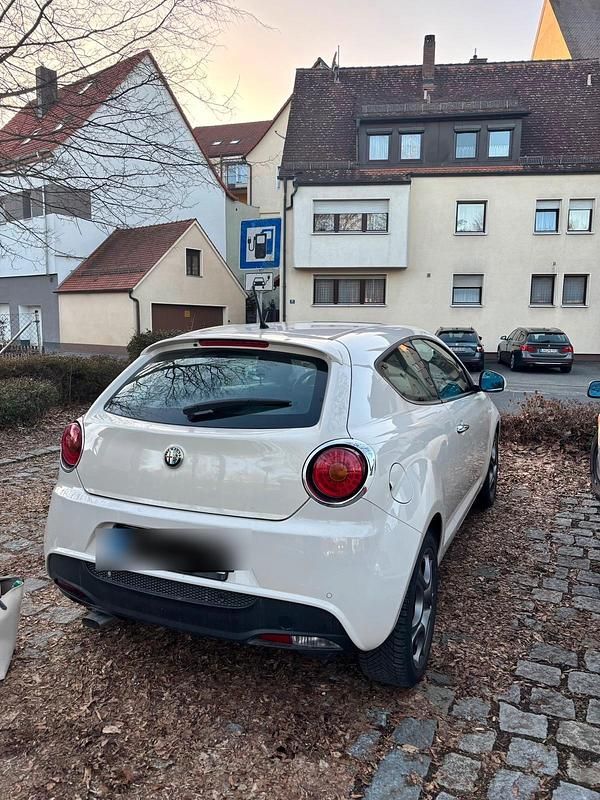 Gebraucht Alfa Romeo MiTo 95 PS (69 kW) 2010 Weiß Kleinwagen
