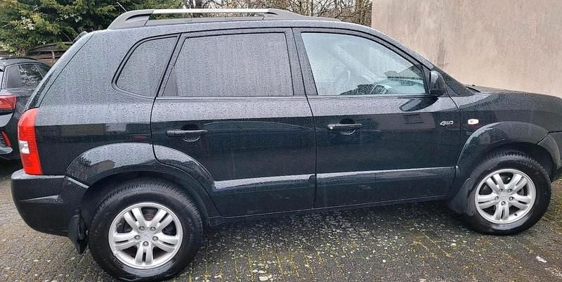 Gebraucht Hyundai Tucson 140 PS (102 kW) 2006 Schwarz SUV