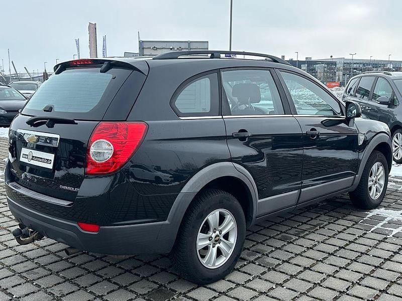 Gebraucht Chevrolet Captiva LS 136 PS (100 kW) 2009 Schwarz SUV