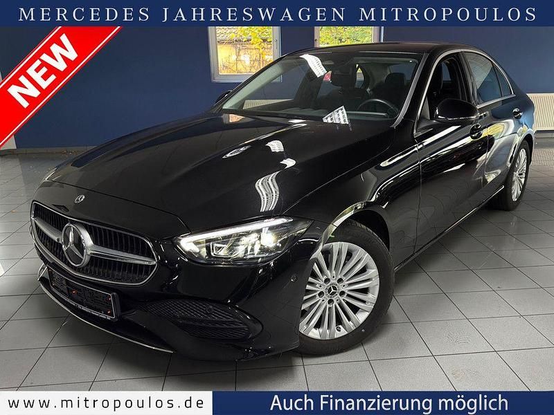197 obsidianschwarz Gebraucht 2024 Mercedes C180 Avantgarde Limousine | 38.450 € (Fairer Preis) - Bild 1/4