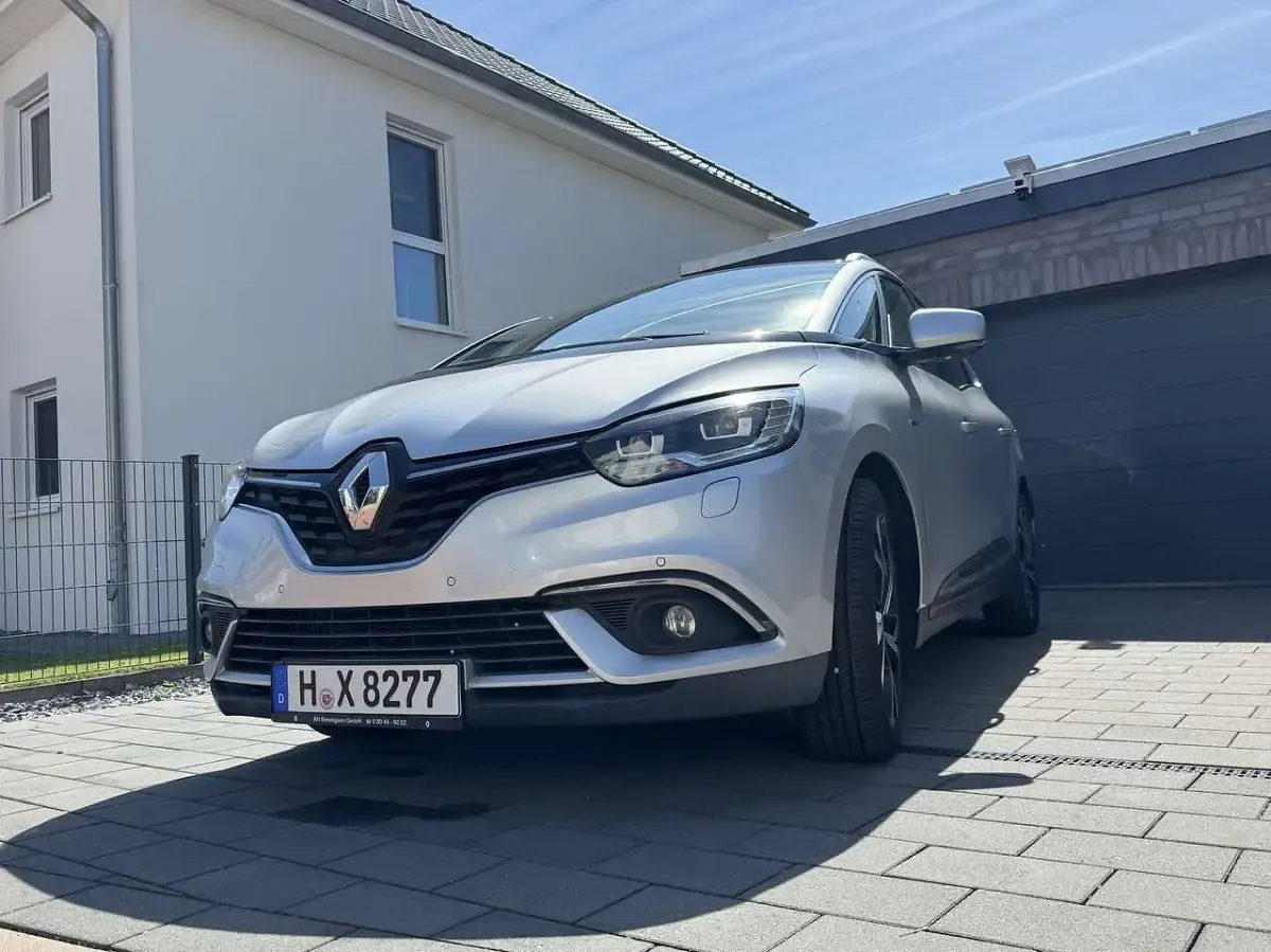 Gebraucht Renault Grand Scénic IV Bose Edition 131 PS (96 kW) 2018 Van / Kleinbus