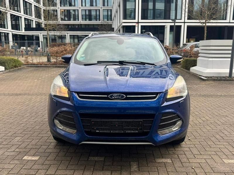 Gebraucht Ford Kuga Titanium 140 PS (102 kW) 2014 Blau SUV