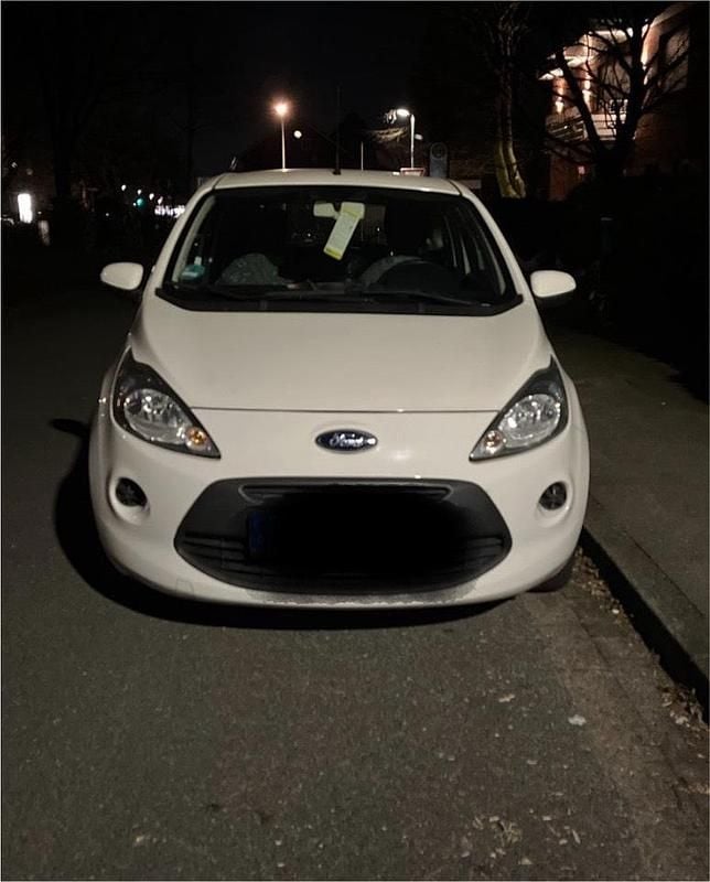 Gebraucht Ford Ka 75 PS (55 kW) 2013 Weiß Kleinwagen