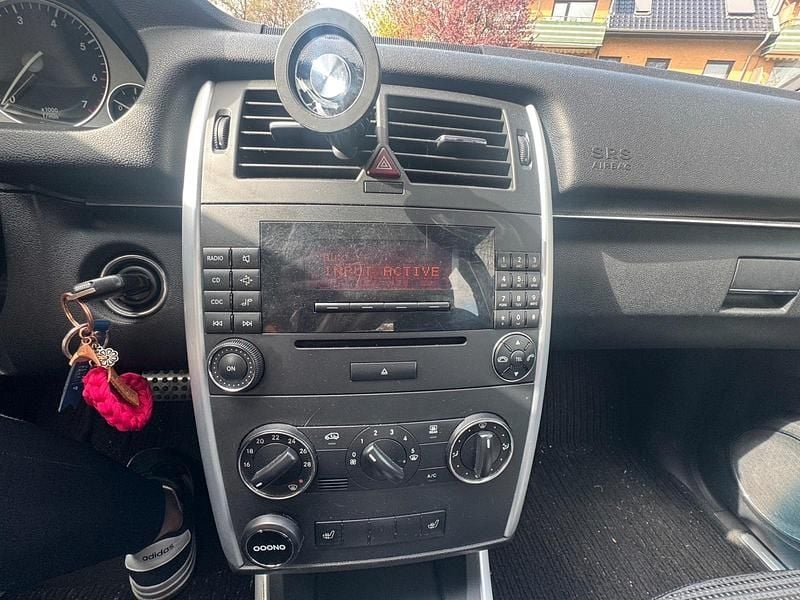 Gebraucht Mercedes B150 95 PS (69 kW) 2007 Andere farben Van / Kleinbus