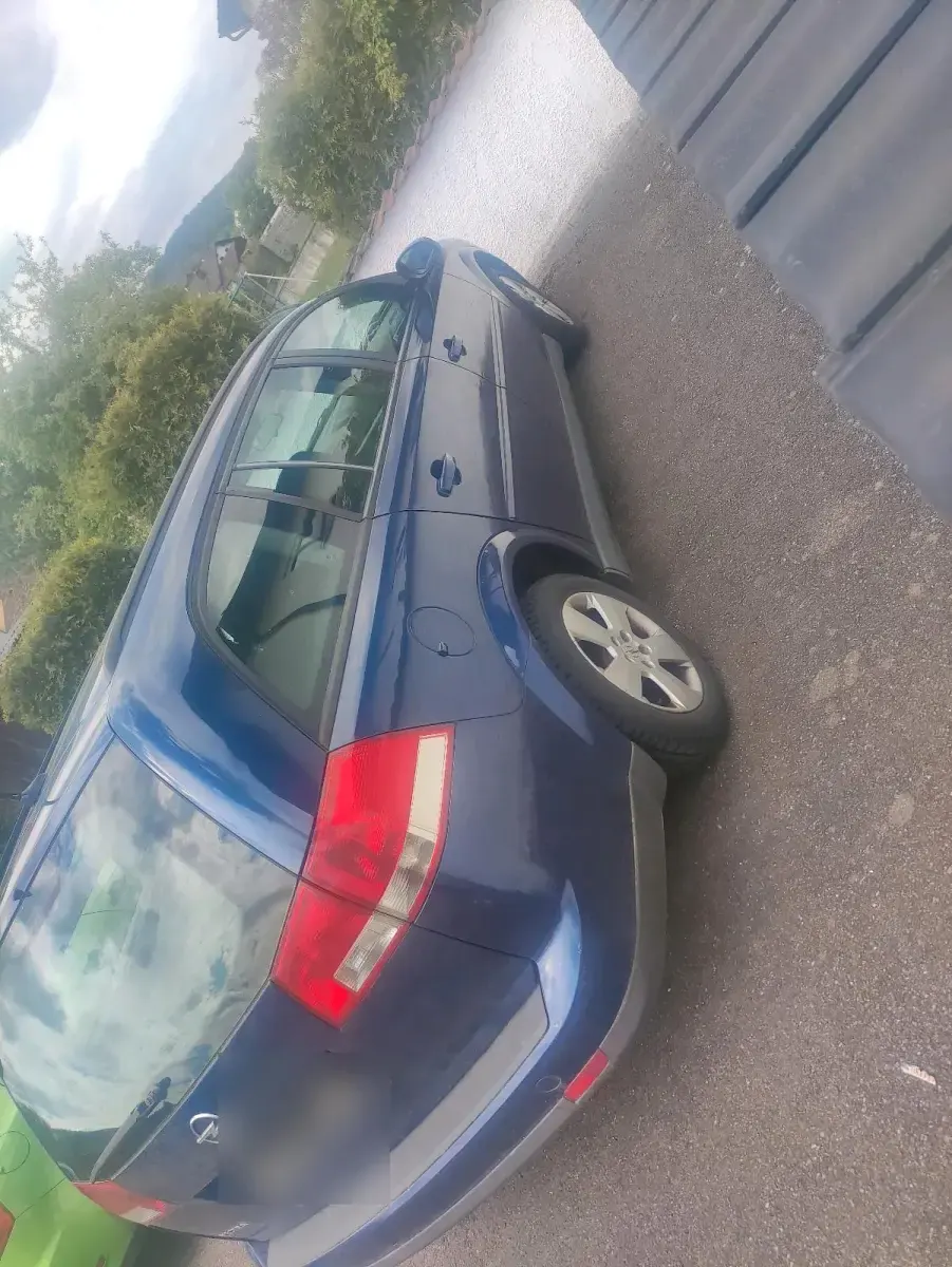 Gebraucht Opel Vectra 122 PS (89 kW) 2004 Blau Kombi