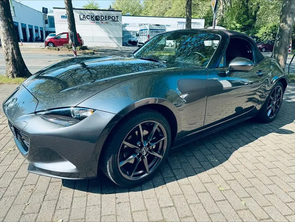 Gebraucht Mazda MX5 Kazari 184 PS (135 kW) 2023 Grau Cabrio