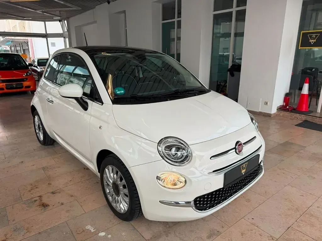 Gebraucht Fiat 500 Lounge 69 PS (50 kW) 2015 Weiß Kleinwagen