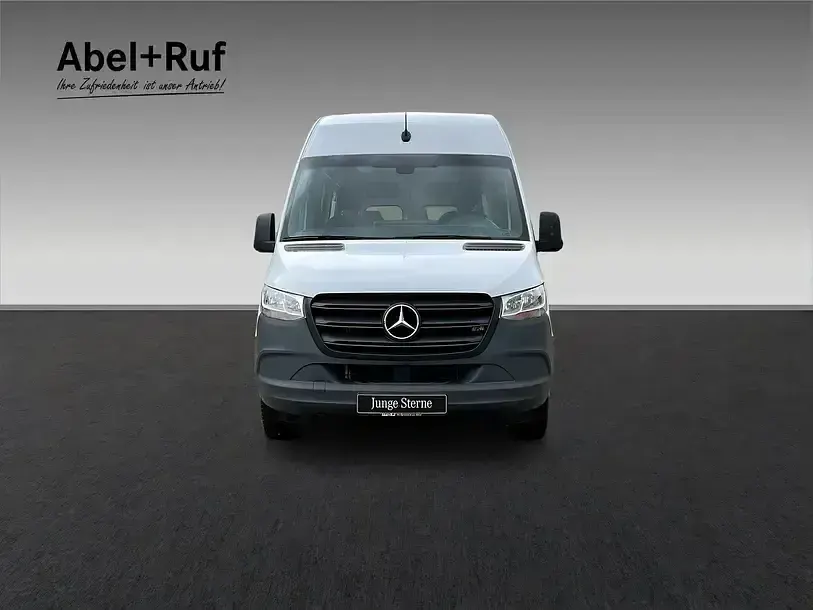 Gebraucht Mercedes Sprinter 150 PS (110 kW) 2022 Arktikweiß Van
