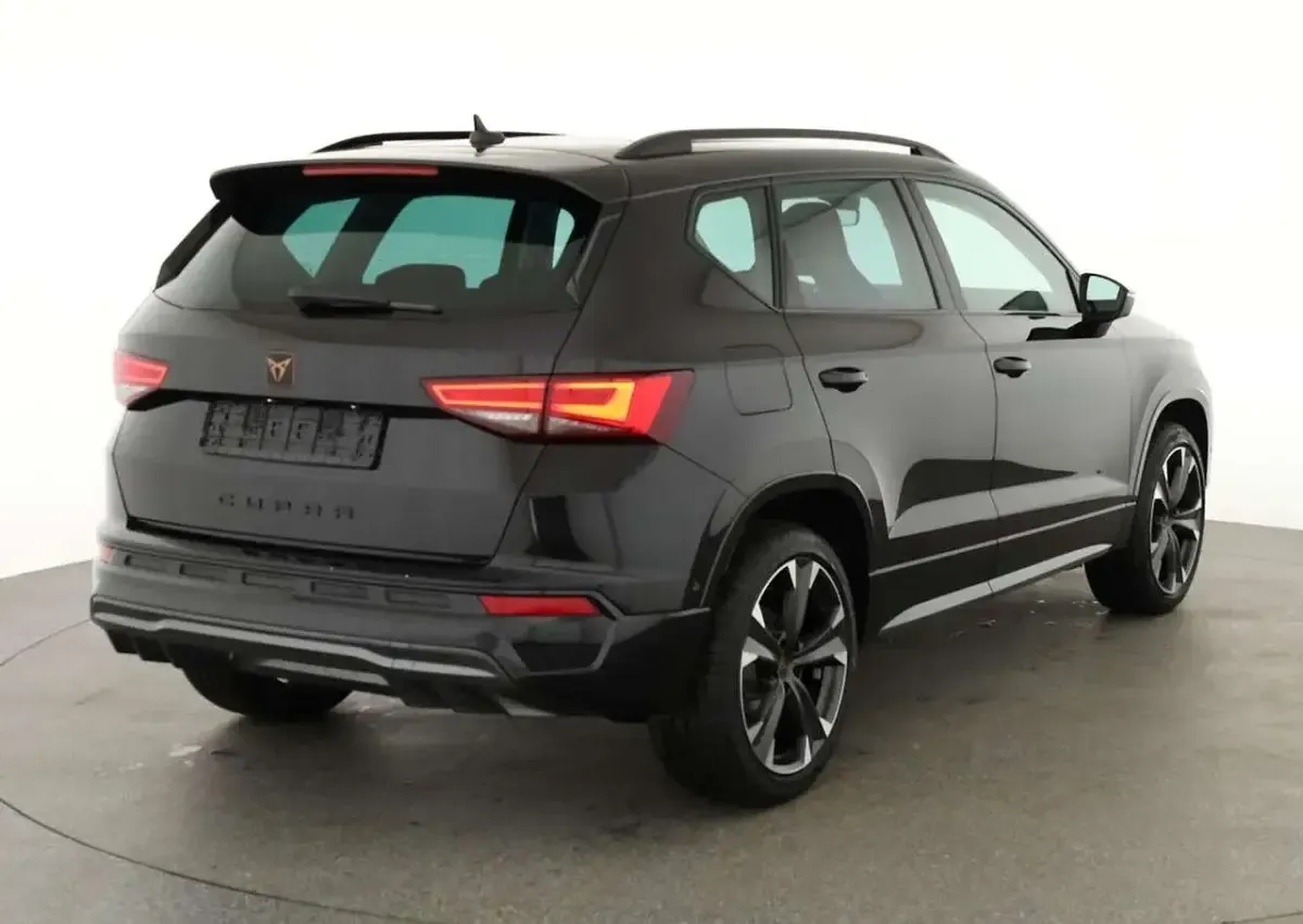 Neu Cupra Ateca Basis 190 PS (139 kW) 2026 Schwarz SUV