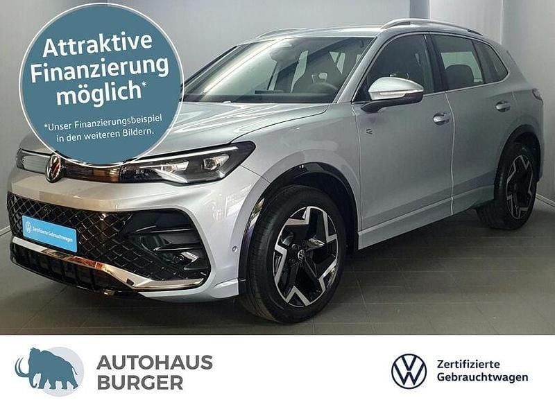 Gebraucht VW Tiguan R-line 150 PS (110 kW) 2025 Silber SUV