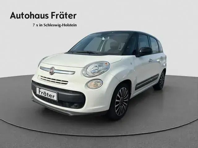 Weiß Gebraucht 2016 Fiat 500L Pop Star Van / Kleinbus | 9.980 € (Teuer) - Bild 1/4