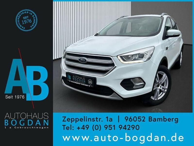 Gebraucht Ford Kuga Cool & Connect 150 PS (110 kW) 2020 Weiß SUV