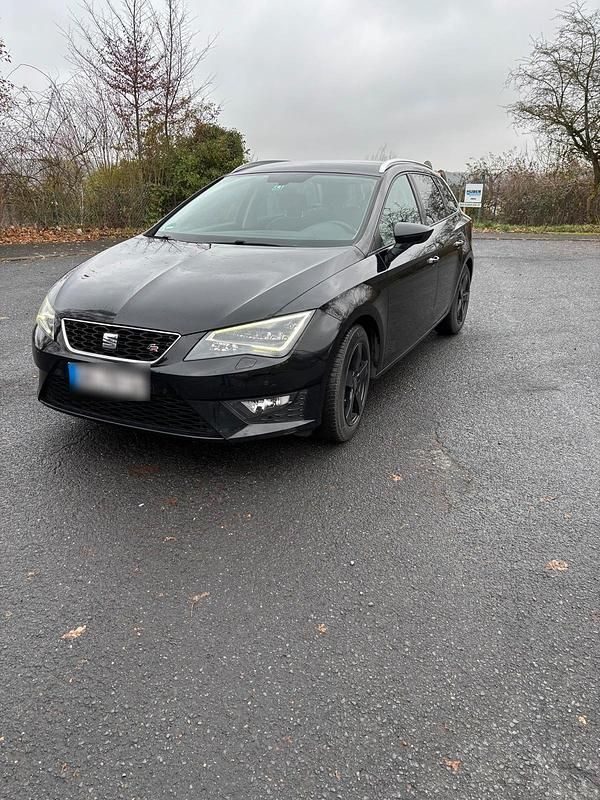 Second-hand Seat Leon FR 150 CP (110 kW) 2015 Negru Break